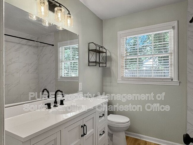 Photo - 2640 Orchid Ave