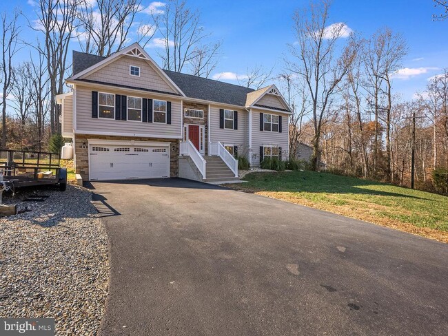 5 Rectory Ln