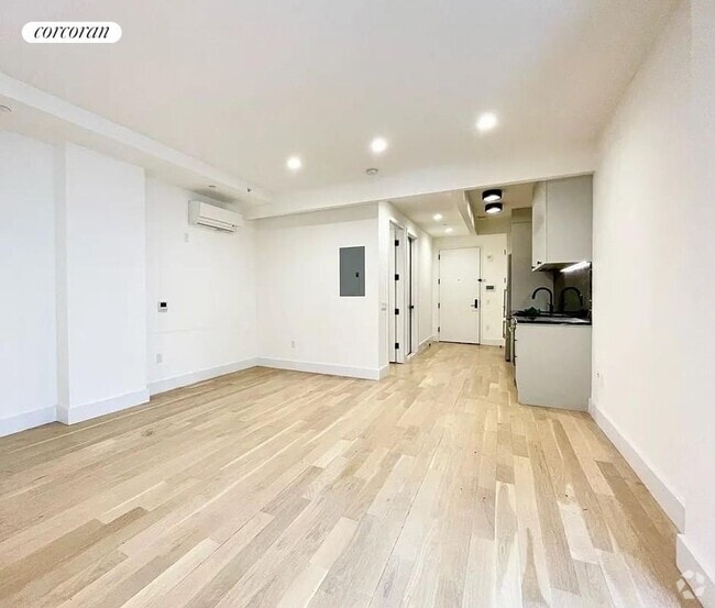 Building Photo - 260 Gold St Rental
