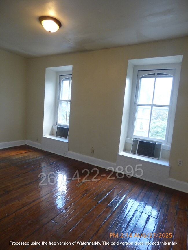 Photo - 3417 Race St Unit 2