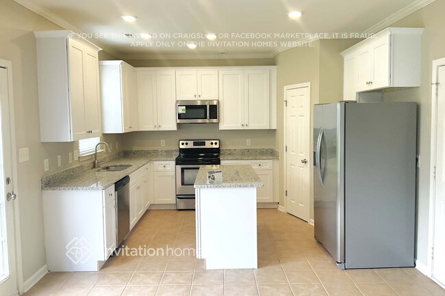 Photo - 122 Elgin Ln