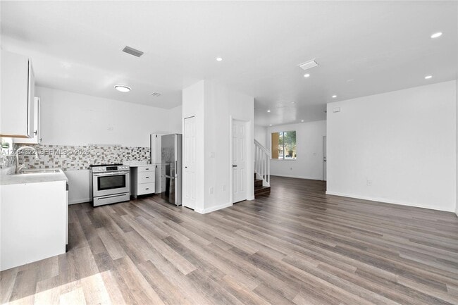 Photo - 2445 SE 14th Ave
