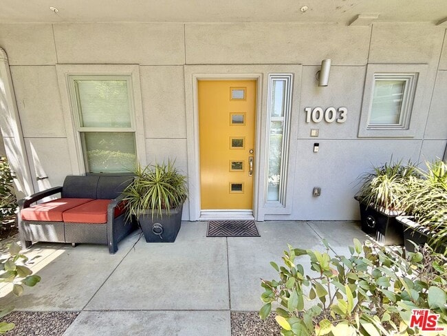 Photo - 2753 Waverly Dr
