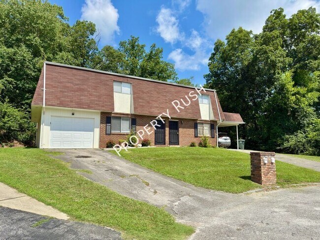 Photo - 2323 Green Forest Dr Unit A