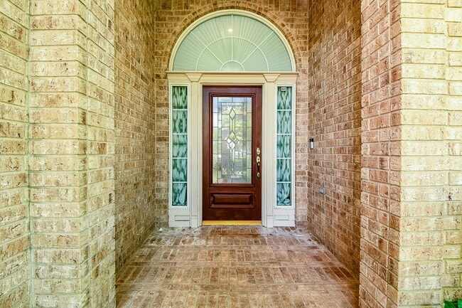 Photo - 18035 Somerset Knolls Ct