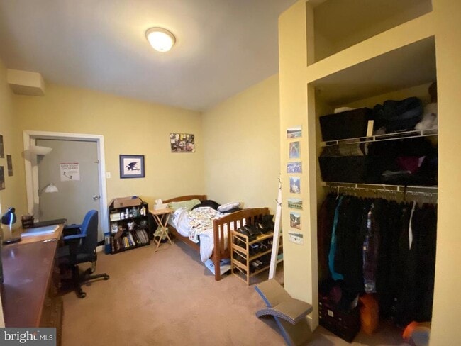 Photo - 1435 W Norris St