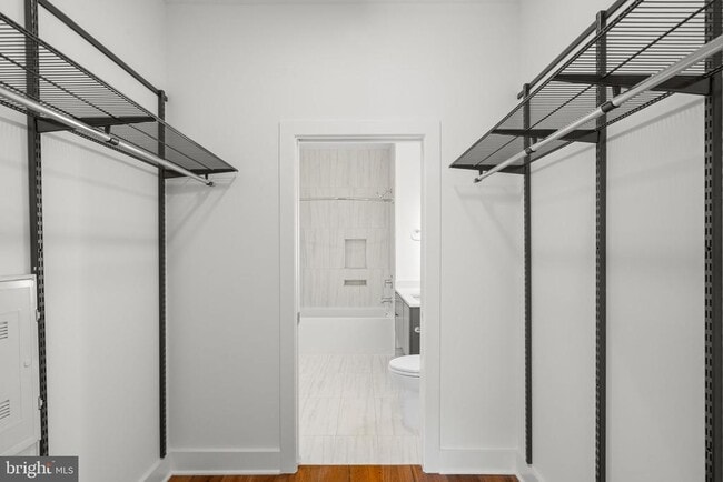 Photo - 1312 King St Unit 206