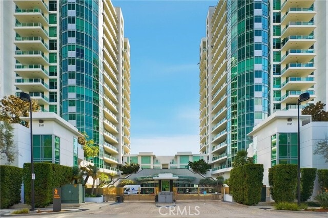 Building Photo - 3131 Michelson Dr Unit 706