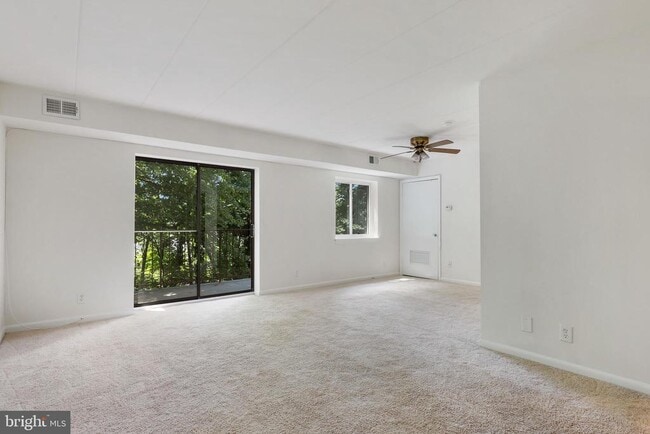 Photo - 6250 Edsall Rd Unidad 203