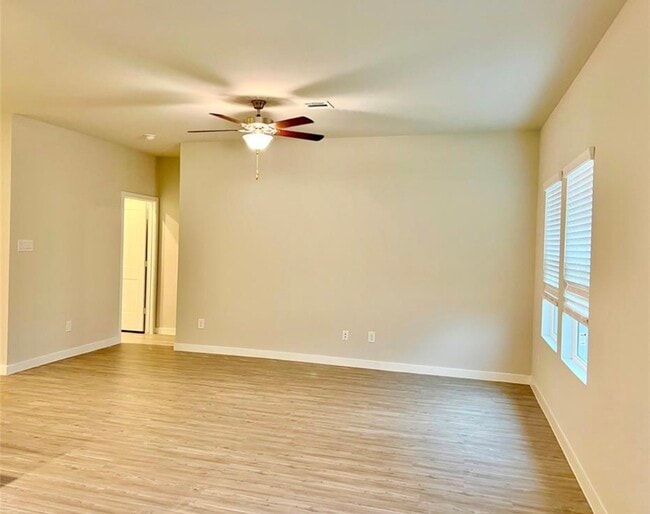 Photo - 812 Westpointe Dr