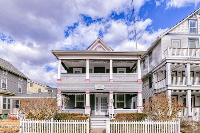 Building Photo - 27 Embury Ave Rental