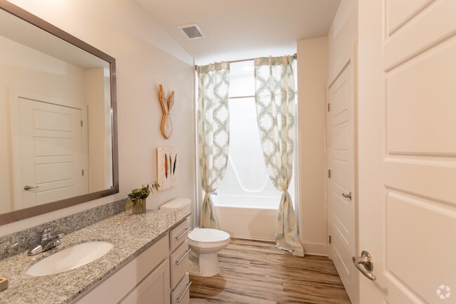 2BR,2BA