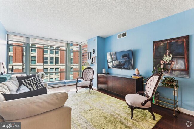 Building Photo - 1150 K St NW Unit 706 Rental