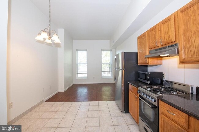 Photo - 1526 Mt Vernon St