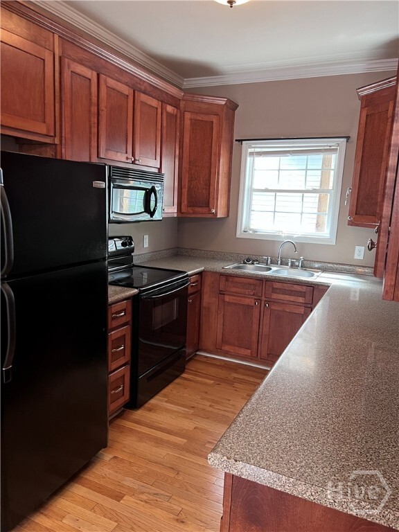 Photo - 476 First Street