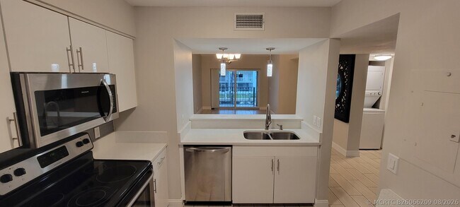 Photo - 1125 Lake Shore Dr Unit 202