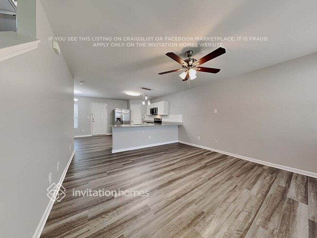 Photo - 915 Mathis Ave