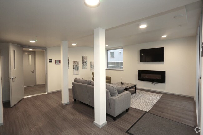 Montisi Apartments