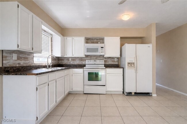 Photo - 107 SE 2nd Ave