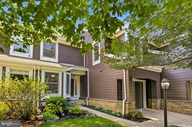 Building Photo - 2734 Gingerview Ln