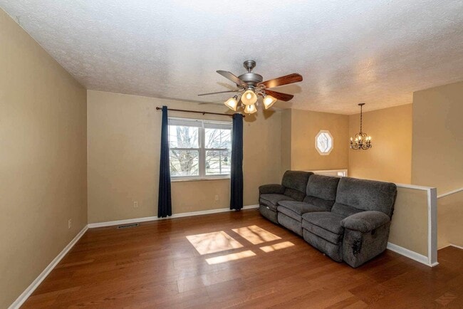 Photo - Knoxville 37912 - Coming Soon - 3 bedroom, 2.5 bath home - Contact Tom Parry (865) 607-3649
