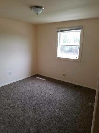 Photo - 2037 Vanderbilt Ct