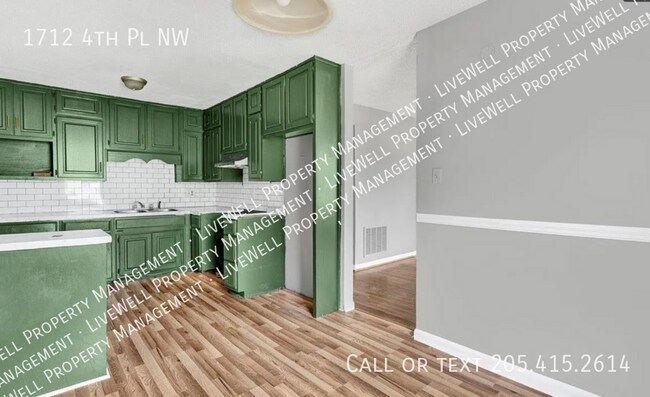 Photo - 1712 4th Pl NW