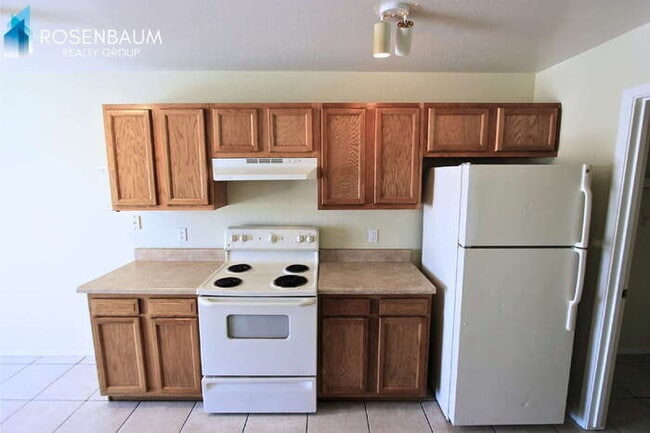 Photo - 13211 S Kin Cir Unidad d