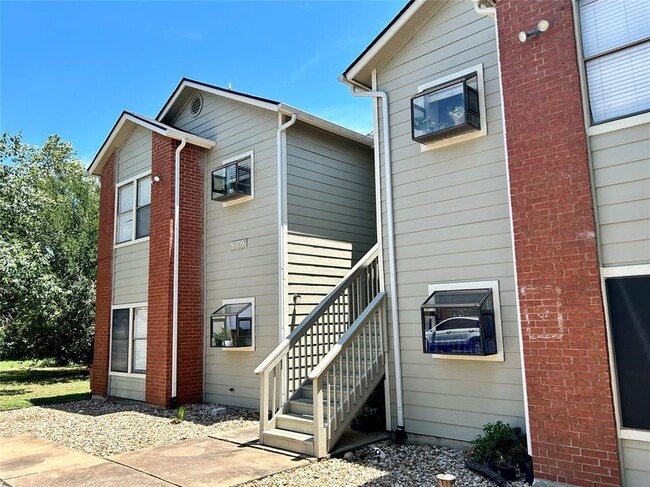 Building Photo - 9509 Kempler Dr Rental