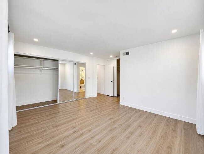 1326 Wellesley Ave
