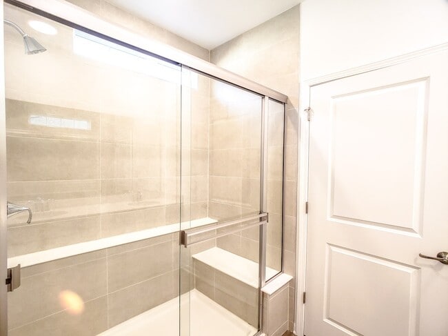 Photo - 11290 Green Pl