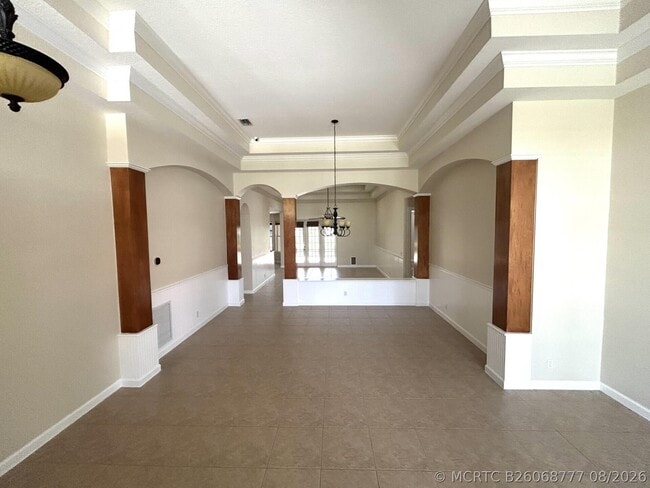 3804 Victoria Rd