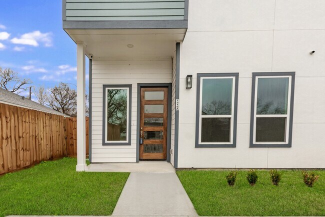 Photo - 7315 Iwo Jima Rd