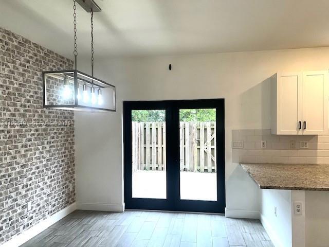 Building Photo - 5505 NW 27th Ct