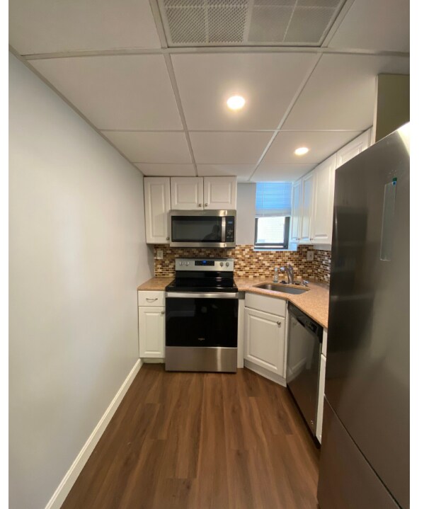 Photo - 466 Commonwealth Ave