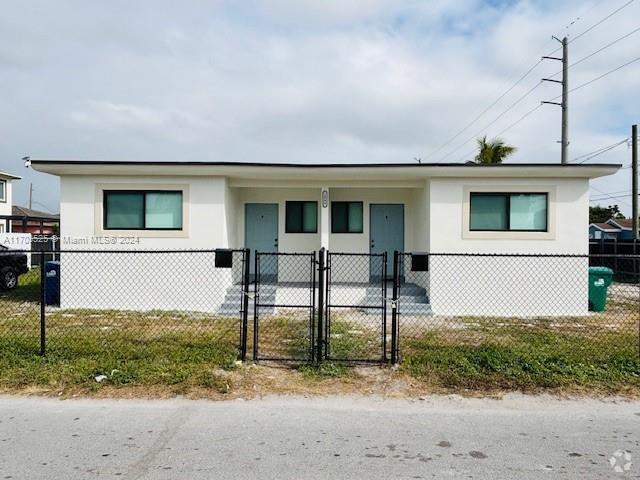 Building Photo - 1899 NW 67th St Unit 1899 Rental