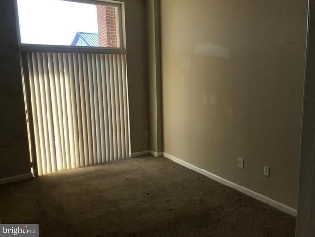 Building Photo - 1209 Liberty Rd Unit 225