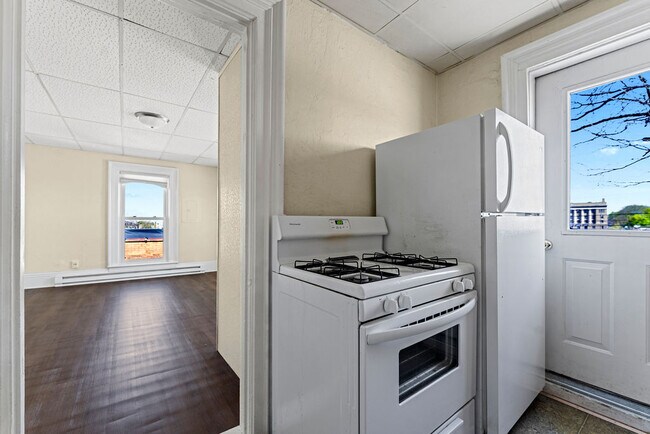 Photo - 211 Otter Ave Unidad Upper