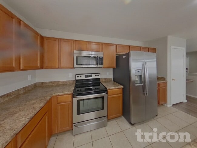 Photo - 39989 W Catherine Dr