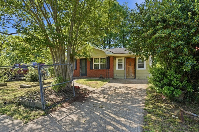 Photo - 2683 21st St