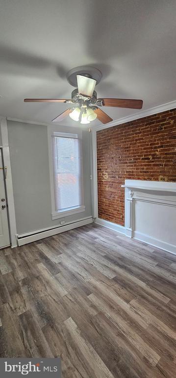 Photo - 1450 Battery Ave