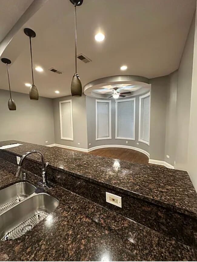 Photo - 4111 S Indiana Ave Unit #2