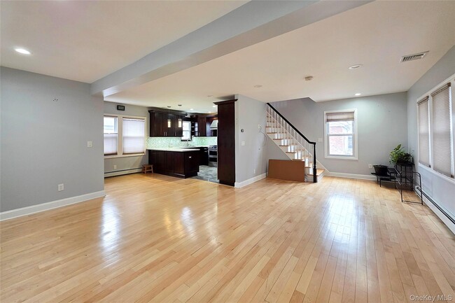 Photo - 18 Prospect St