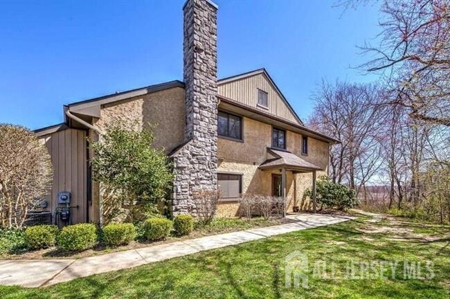 Photo - 17 Ashford Dr