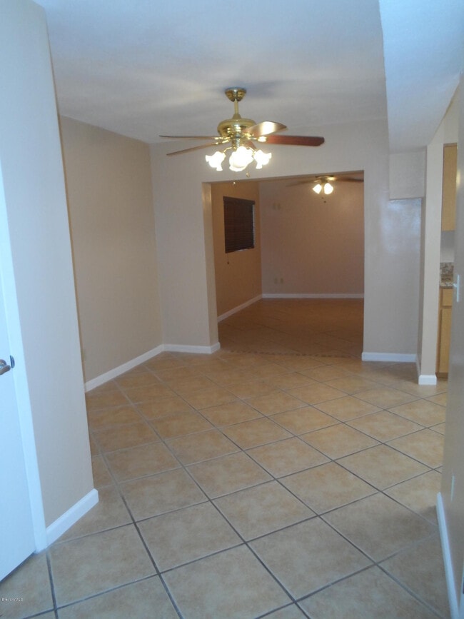 Photo - 2416 N Tropical Trail