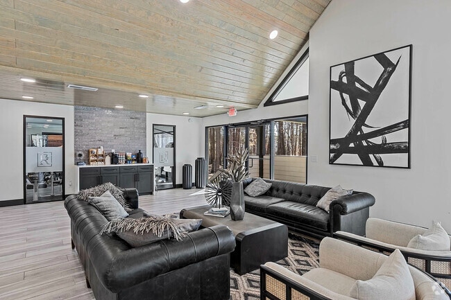 Building Photo - Avana Lake Lynn Rental