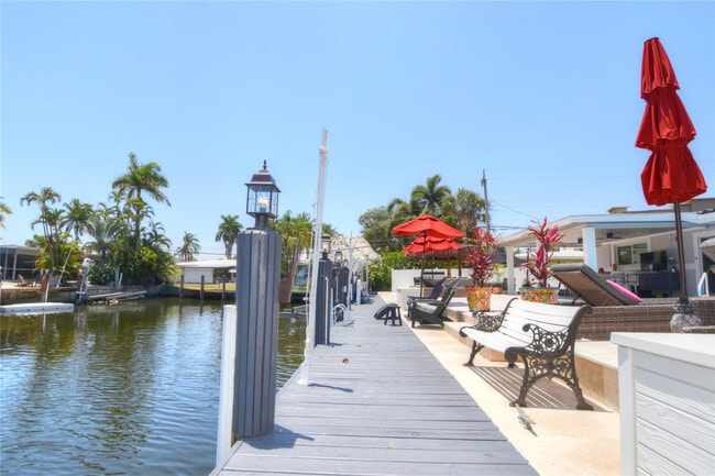 Photo - 2228 SE 10th St