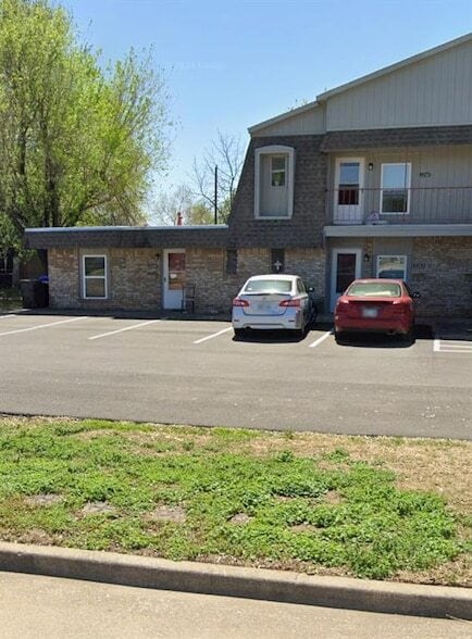 Photo - 2264 Donna Dr Unit 1