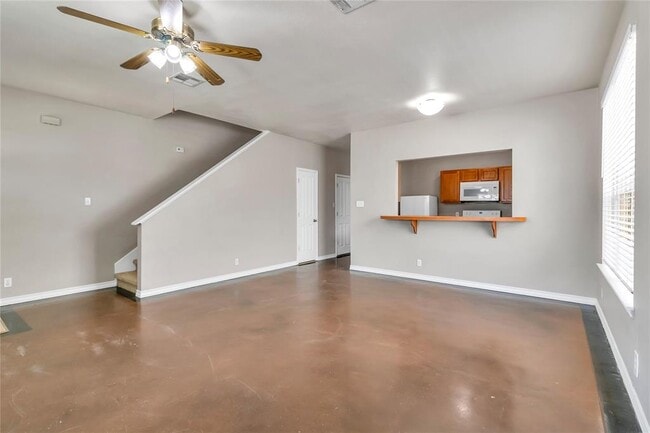 Photo - 200 Sandstone Dr
