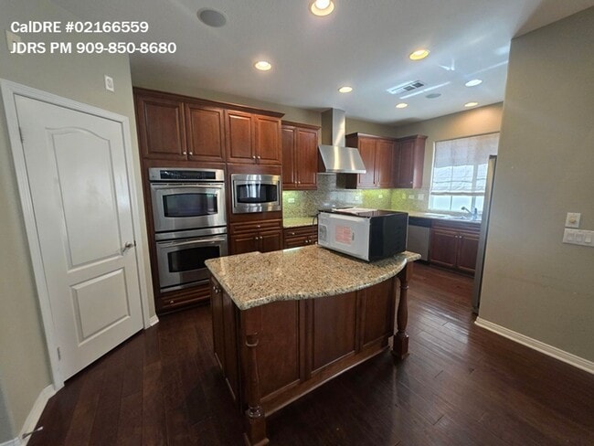 Photo - Irvine 4 Bedroom Home